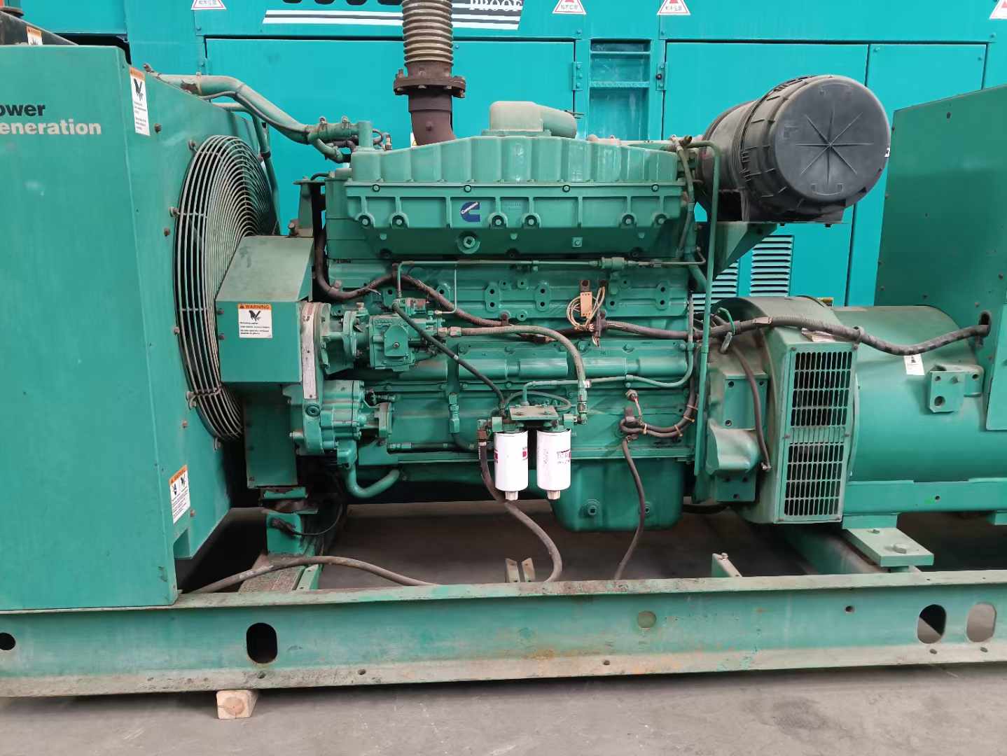 保靖过载会对 600kW 柴油发电机组造成哪些损害？